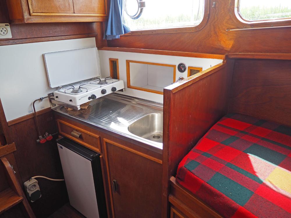 Fore ship, Accommodation